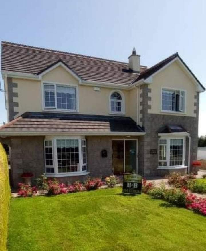 Jordan'S Drum Haven B&B, Knock Екстериор снимка